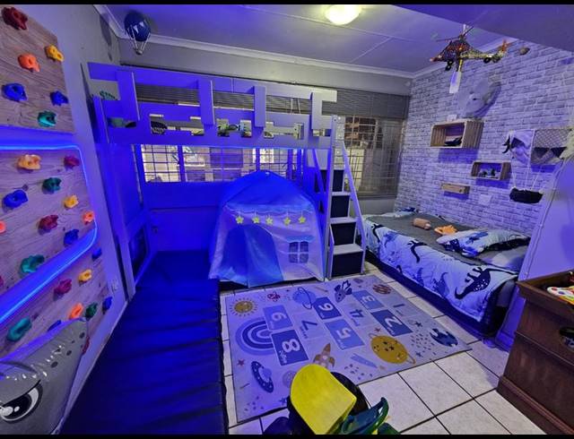 3 BEDROOM HOUSE FOR SALE IN ANNLIN